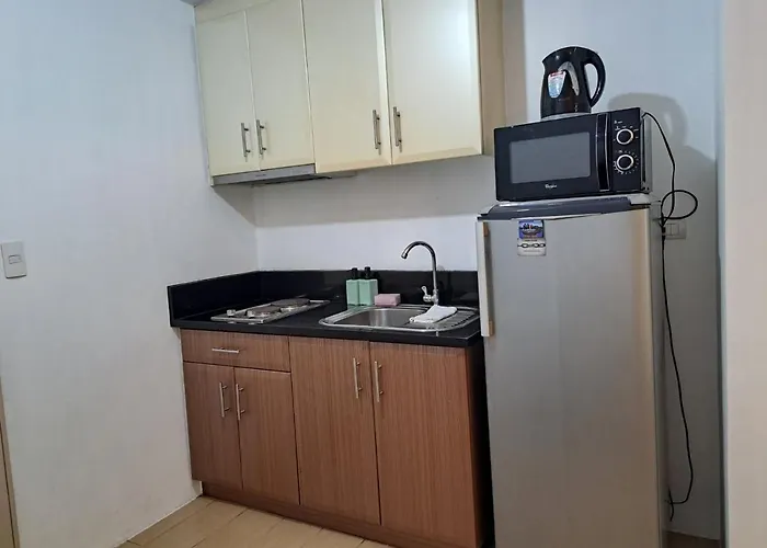 Affordable At 150 Newport Blvd Near Naia T3 Apartment Manila